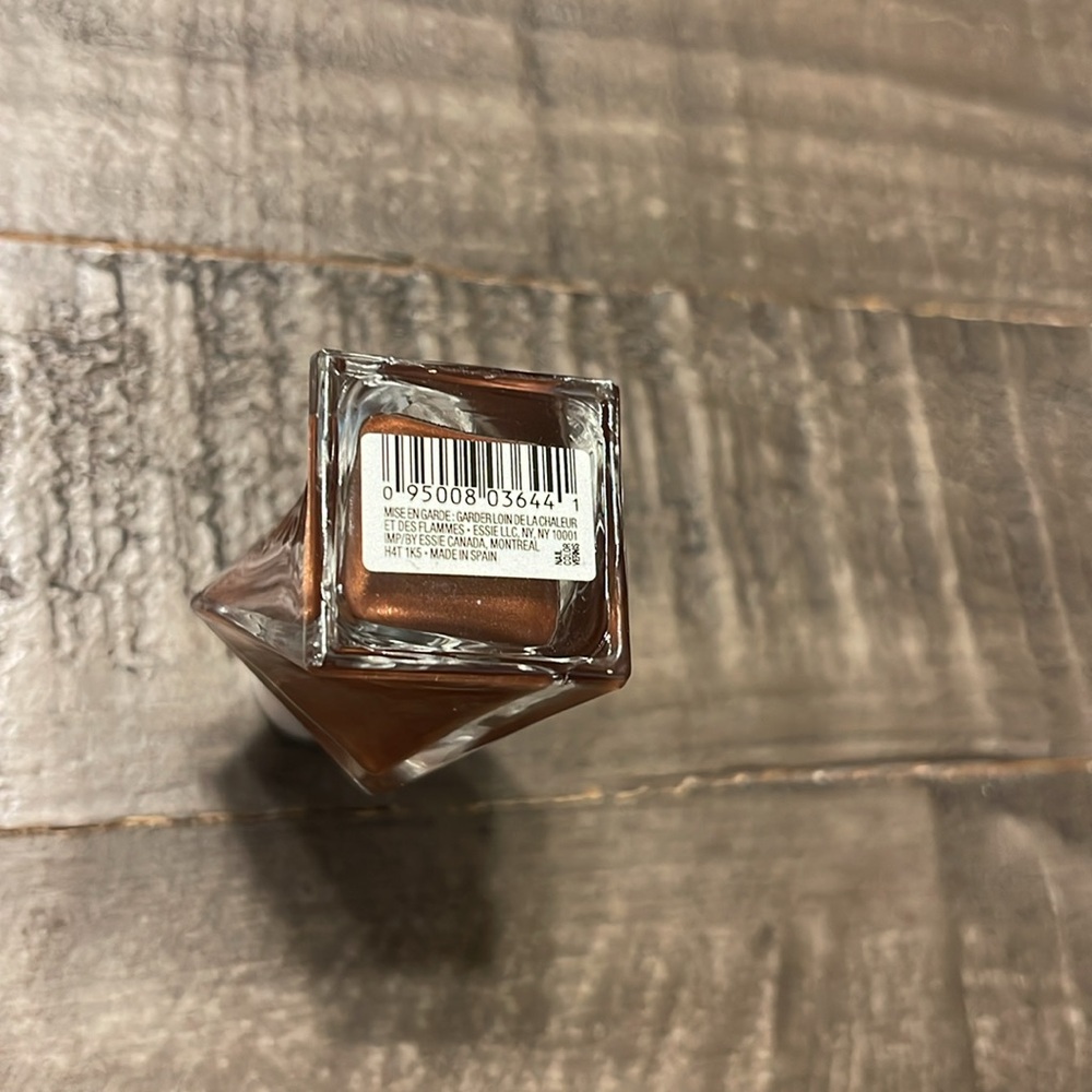 🐣Essie Gel Couture Nail Polish - Picture 2 of 3